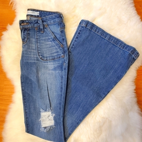 ARTISAN Deluxe Flare Denim Jeans sz 24 NWOT - Picture 3 of 6